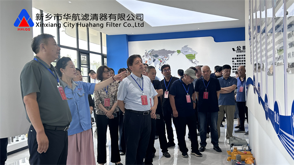 新乡市卫滨区领导莅临我司进行视察工作